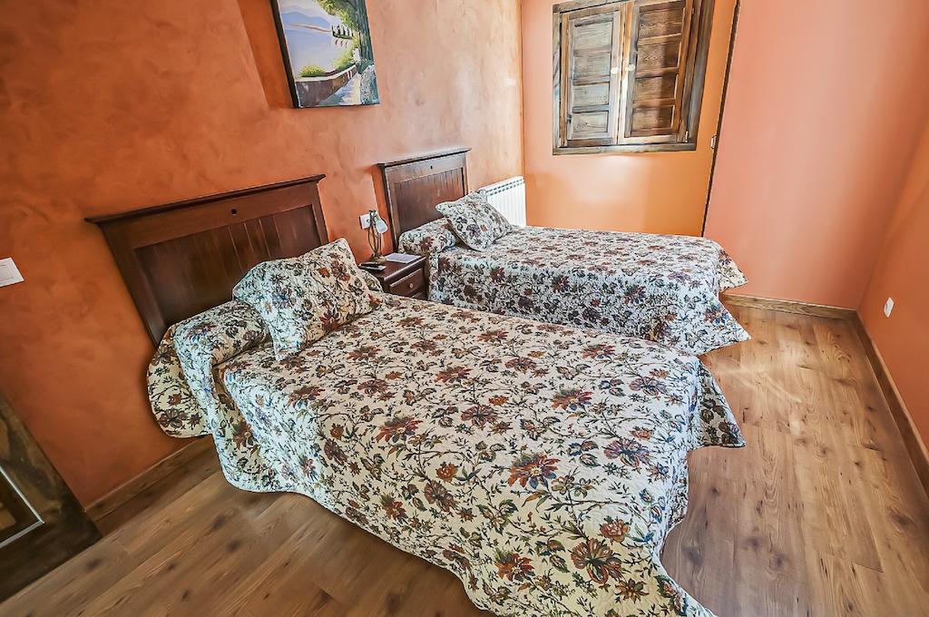 Hotel Rural Pajarapinta Molinaseca Szoba fotó